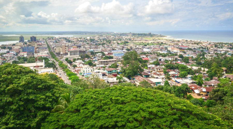 Unsere Autovermietung bietet eine vielfältige Auswahl an Fahrzeugen am Flughafen Monrovia.